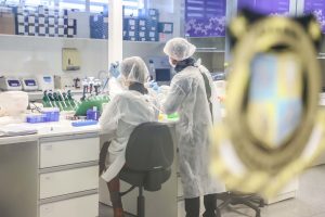 Defensoria vai oferecer exame de DNA gratuito em sete cidades do Paraná. Veja as regras