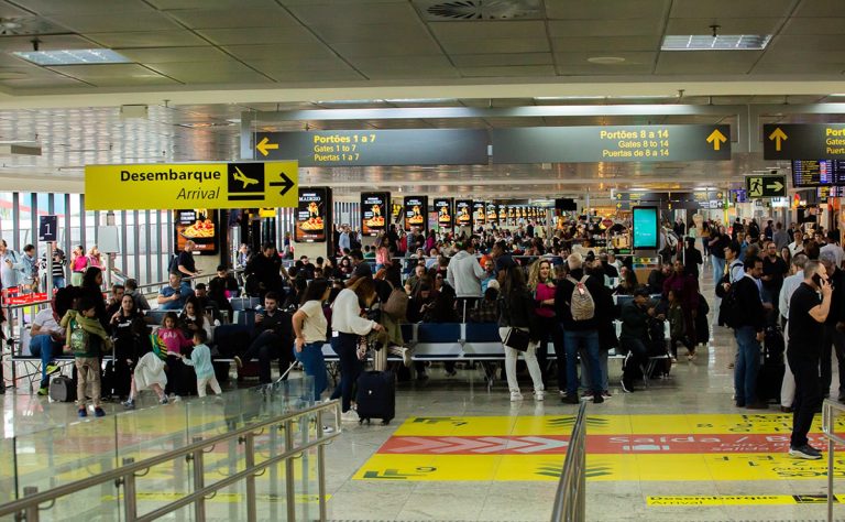 aeroporto-afonso-pena-sjp