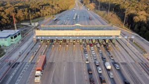 38% dos motoristas já utilizam a TAG no pedágio da BR-277 entre Curitiba e o Litoral do Paraná