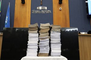 CPI da Educação apresenta relatório final durante a 56ª Sessão Ordinária