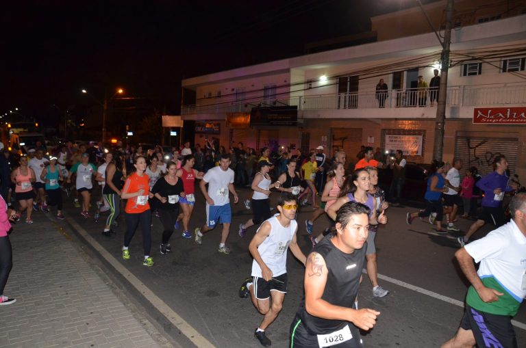 Abertas inscrições para a Corrida Noturna de São José dos Pinhais 2024. Garanta sua participação!