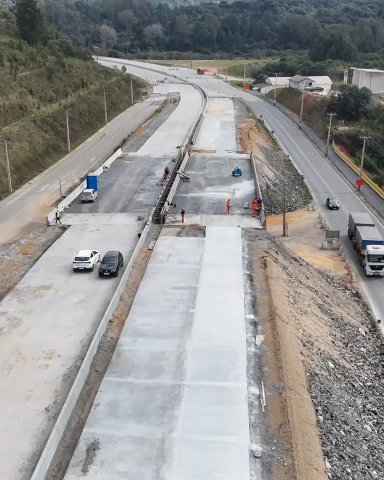 Paraná planeja R$ 2,1 bilhões para infraestrutura em 2025, com foco em obras rodoviárias