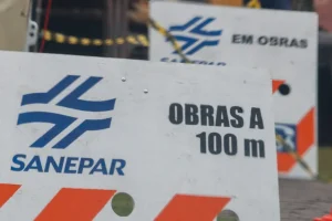 Sanepar cria WhatsApp para receber informações de vazamentos