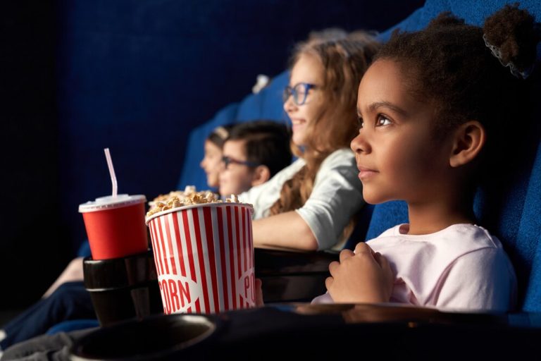 Confira as próximas sessões do Cinema nos Bairros em São José dos Pinhais