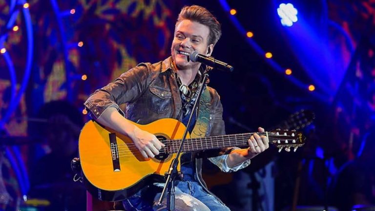 Michel Teló estará no litoral paranaense