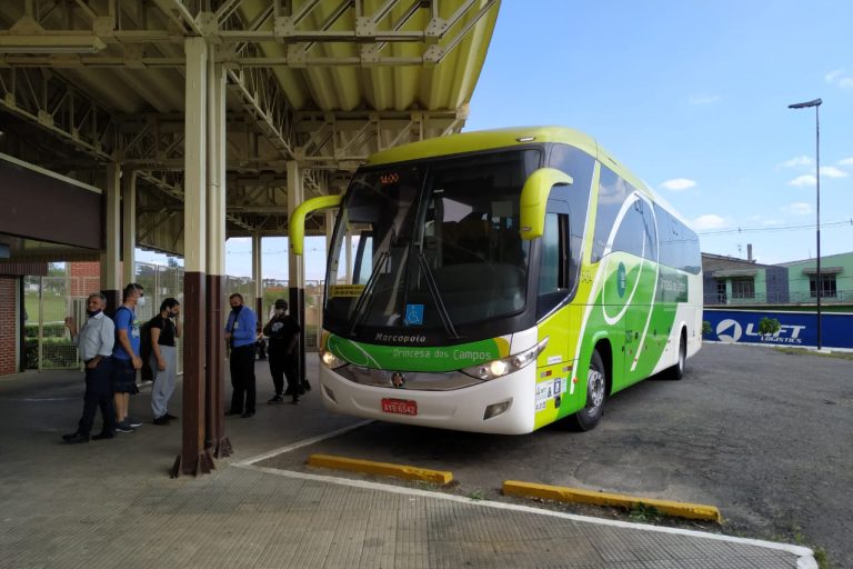 Saiba como vai funcionar o programa de passagens gratuitas em ônibus rodoviários para idosos no Paraná