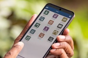 Sistema da Sanepar permite que consumidores façam a própria leitura do consumo de água; entenda