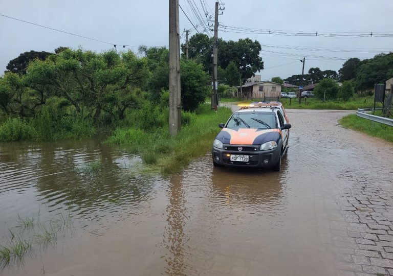 Defesa Civil de São José dos Pinhais promove campanha de arrecadação para ajudar afetados pela fortes chuvas