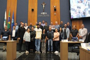 Última Sessão Ordinária do ano tem homenagem e projetos em regime de urgência; confira