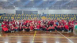 Aulão de Natal do Programa Maturidade Ativa reúne 100 participantes em São José dos Pinhais