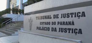 Tribunal de Justiça do Paraná abre concurso com mais de 950 vagas e bolsa de R$ 4 mil; veja como participar