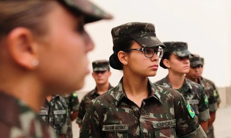 Aberto o prazo para o alistamento Militar voluntário feminino nas Forças Armadas