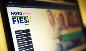 Metade das vagas do Fies vai para os cadastrados no CadÚnico
