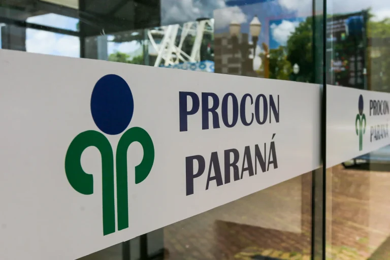 Mutirão online Procon-PR lança mutirão de renegociação de dívidas com bancos   27/02/2025 - 13:45