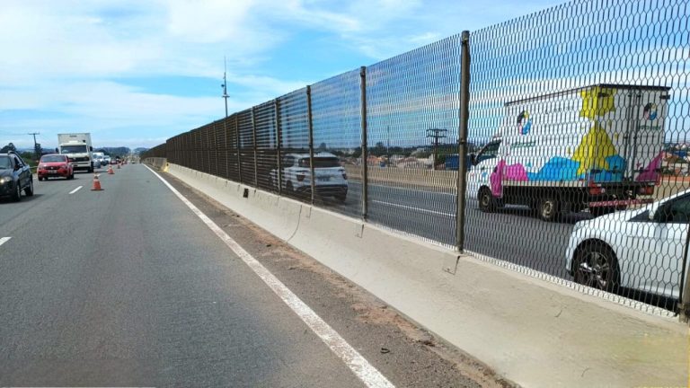 Concessionária instala telas de proteção para reforçar segurança nas rodovias do Paraná