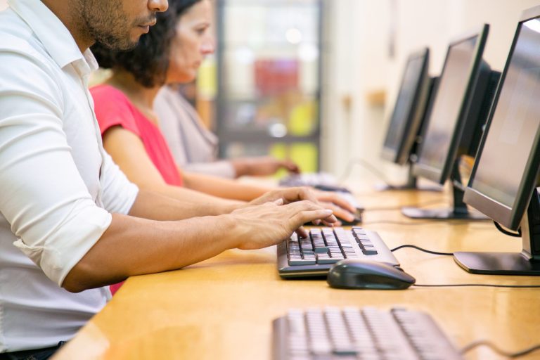 São José dos Pinhais abre inscrições para curso de Inclusão Digital