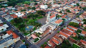 Prefeitura de Santa Mariana abre concurso público com 42 vagas; salários são de até R$ 15 mil