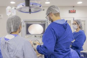 Opera Paraná dobra número de cirurgias eletivas e chega a 687 mil procedimentos em 2024