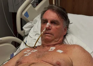 Após live, STF desiste de esperar alta e intima Bolsonaro na UTI