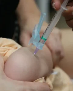 Campanha nacional de vacinação contra a gripe busca imunizar 90% dos grupos prioritários em 2025