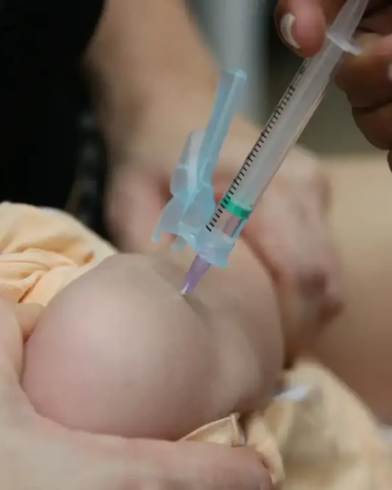 Campanha nacional de vacinação contra a gripe busca imunizar 90% dos grupos prioritários em 2025