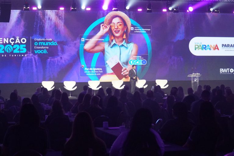 Paraná deve receber cerca de 5,3 mil agentes de turismo em 10 convenções neste ano