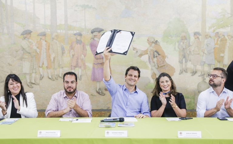 prefeitura-de-curitiba-inaugura-nucleo-trabalho-exclusivo-autismo