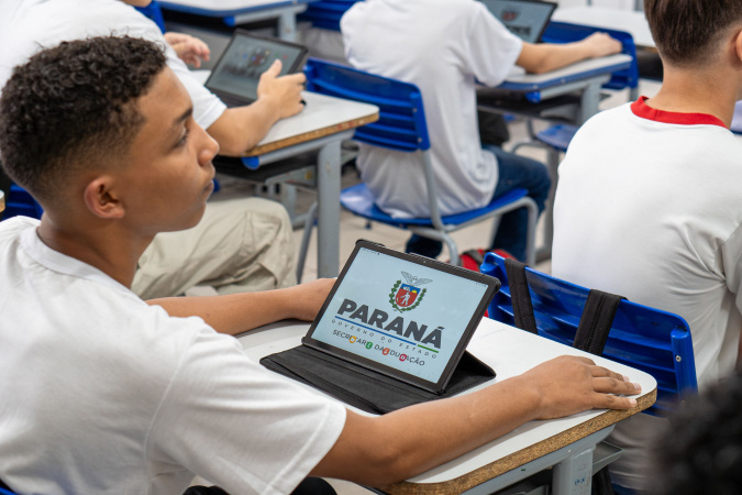 Paraná lidera número de alunos classificados para a final da Olimpíada de IA