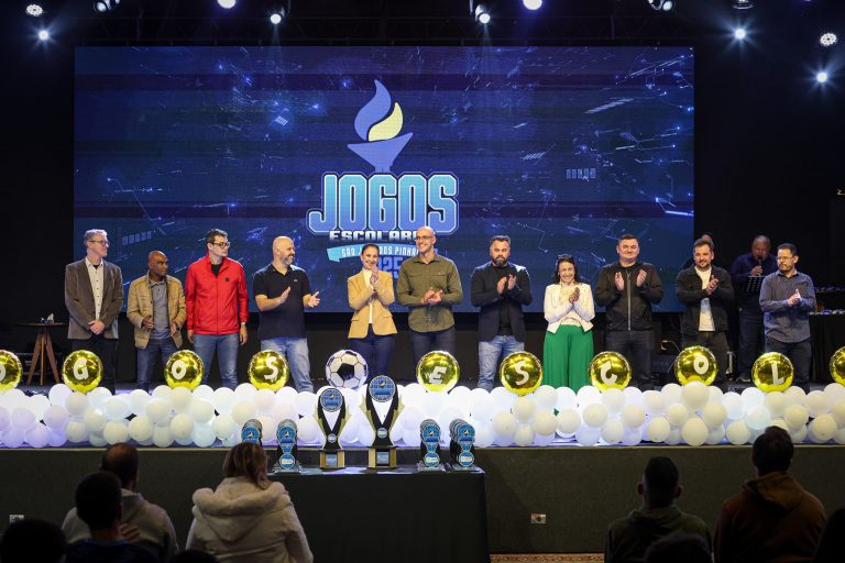 São José dos Pinhais premia mais de 500 alunos na maior edição dos Jogos Escolares municipais