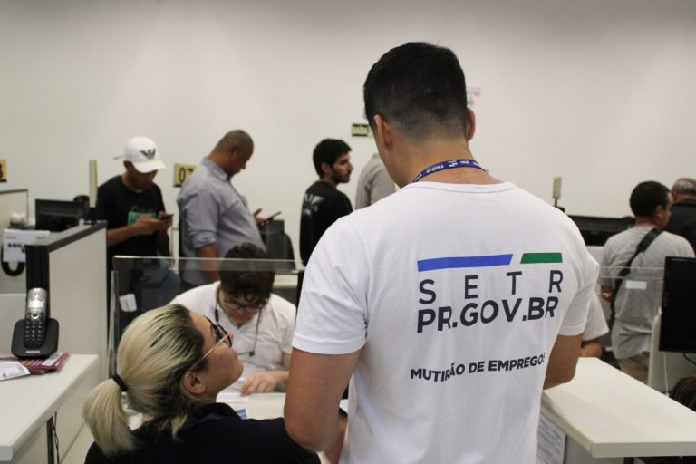 Semana tem o primeiro de quatro mutirões do emprego em Curitiba