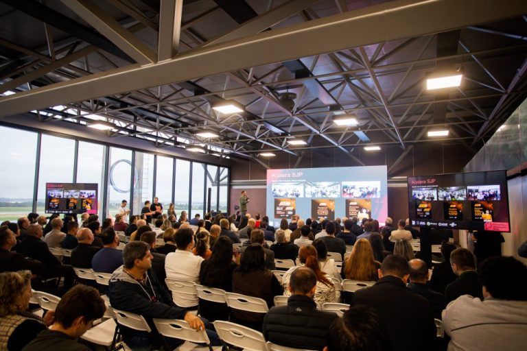 Conexão Hangar SJP 2025 reúne mais de 300 pessoas no Aeroporto Internacional Afonso Pena