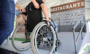 Seis de cada 100 pessoas que vivem no Paraná possuem algum tipo de deficiência