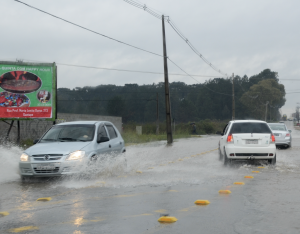 Defesa Civil de São José dos Pinhais informa previsão de chuvas e vento fortes para esta quinta-feira (5)