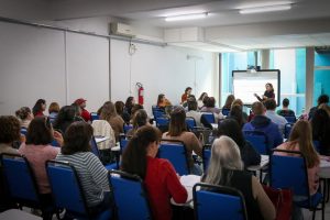 Formação sobre Plano de Ensino Individual reúne profissionais da educação em São José dos Pinhais