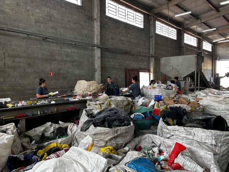 São José dos Pinhais destina corretamente 100% dos resíduos recicláveis coletados