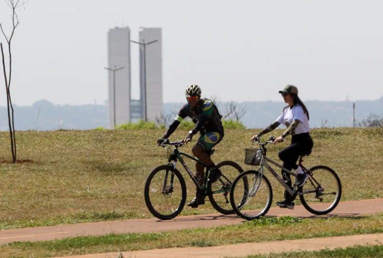 Cobrança de IPVA para bicicletas gera polêmica: entenda boato