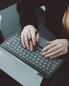 Consulta pública debate princípios para regular redes sociais e vai até 17 de junho