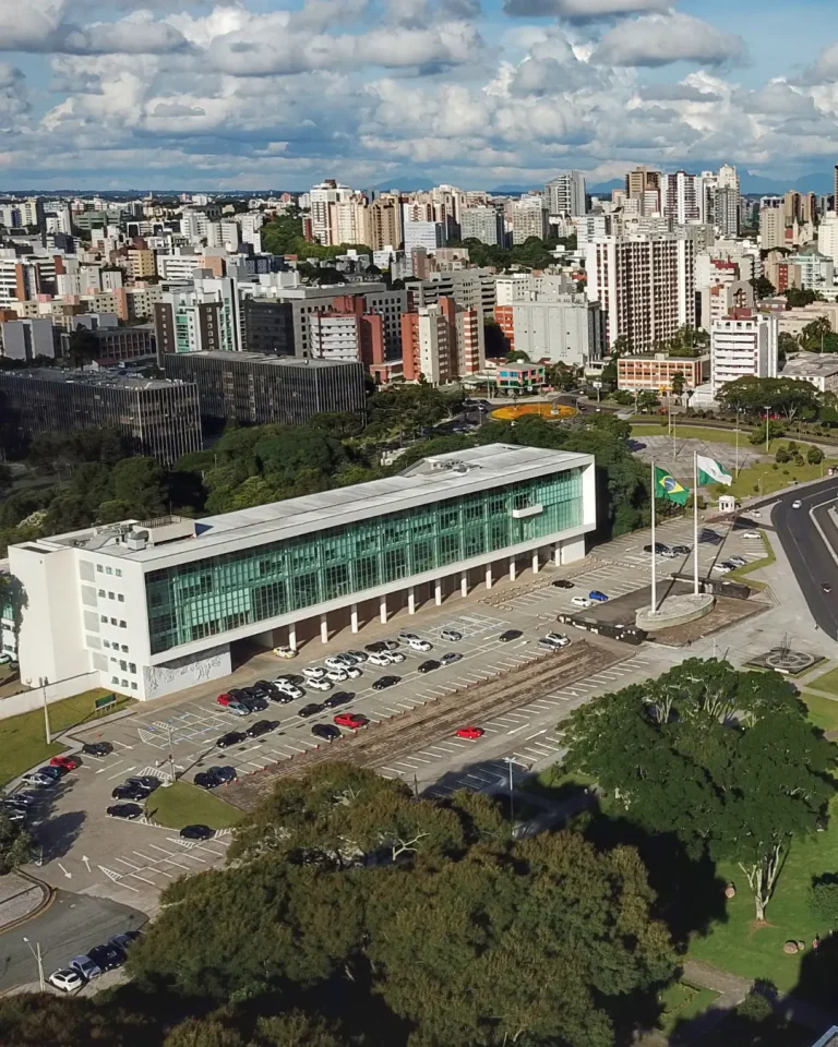 Paraná anuncia 589 vagas para agentes de socioeducação com contrato temporário