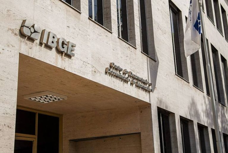 IBGE abre vagas de estágio em todo Brasil: confira oportunidades