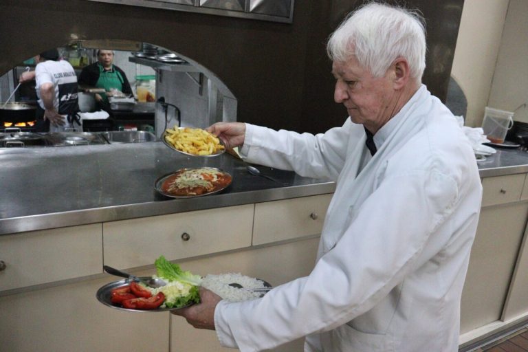 Um dos mais tradicionais restaurantes de Curitiba, Pote Chopp celebra 60 anos