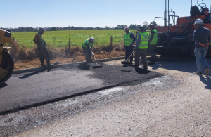 Rua Padre Leopoldo Jarek, no bairro Contenda, recebe obras de drenagem e pavimentação