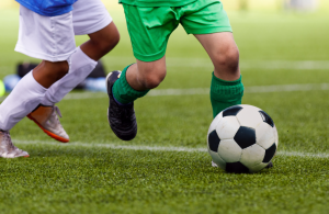 São José dos Pinhais oferece aulas gratuitas de futebol para crianças e adolescentes