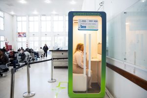 Consulta Fácil: São José dos Pinhais é pioneiro ao testar cabine com inteligência artificial no SUS