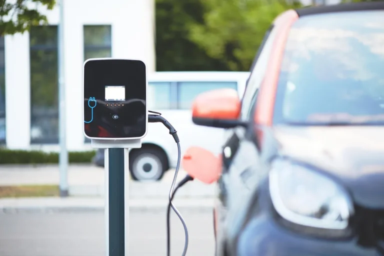 Paraná terá o 1º anel viário para carros elétricos do Brasil