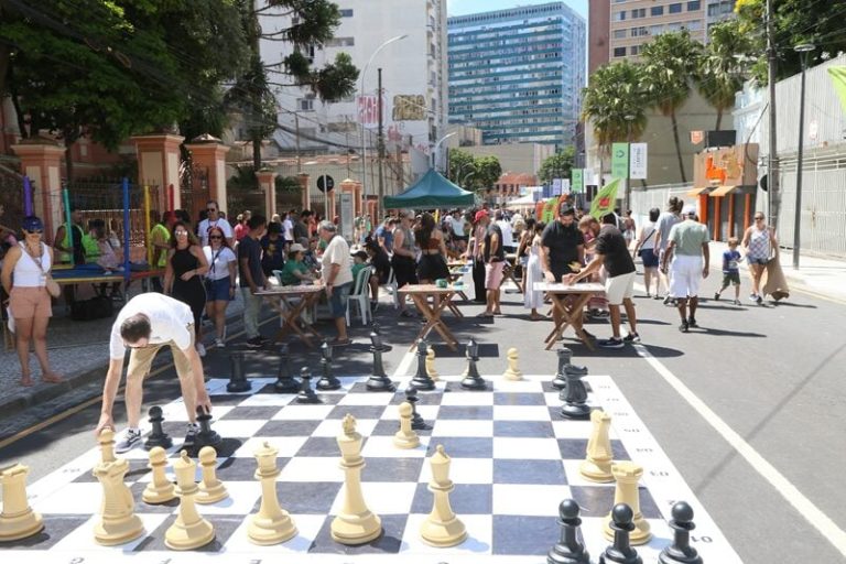 Domingo no Centro de Curitiba, edição de julho, será especial: veja como fica o trânsito na região