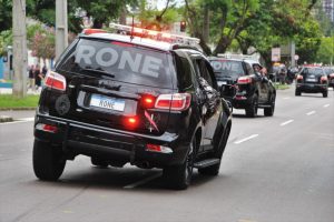 Corrida provoca bloqueio de ruas em bairro de Curitiba neste domingo