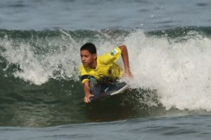 Praia de Leste recebe campeonato nacional de bodyboarding com R$ 40 mil em prêmios