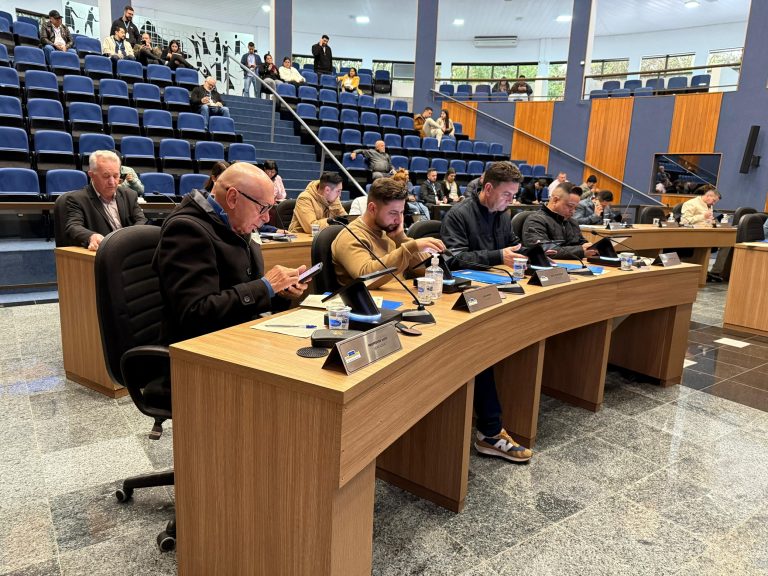Câmara Municipal realiza a 48ª Sessão Ordinária