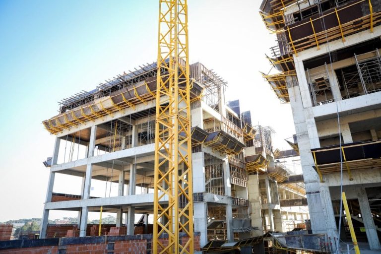 Novo hospital em São José dos Pinhais tem entrega antecipada para maio de 2028