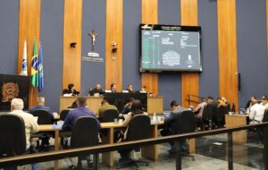 Câmara Municipal realiza 50ª Sessão Ordinária